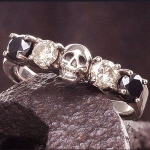 🍁 3/$25 sz 9.5 Skull Ring Blk & Clr Rhinestones